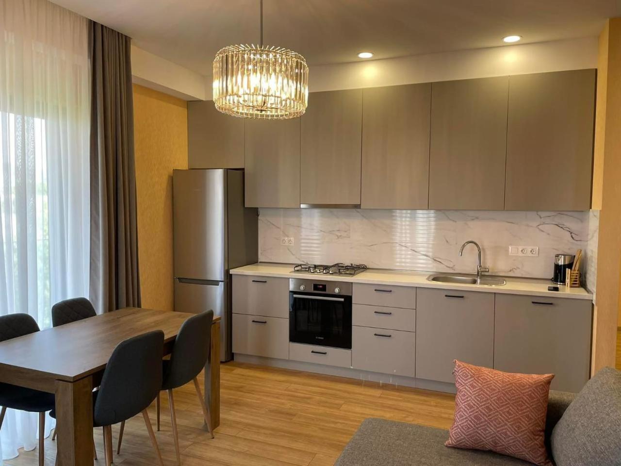Tbilisi Hilton Apartment エクステリア 写真
