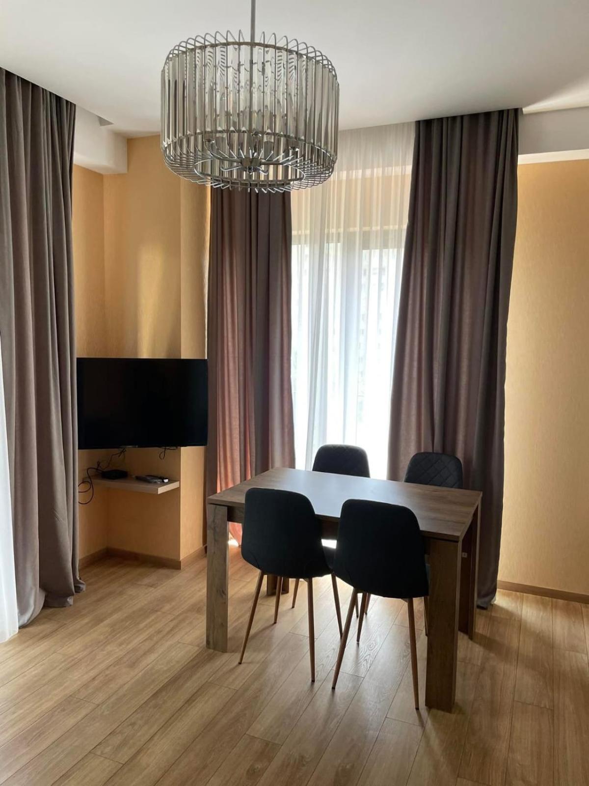 Tbilisi Hilton Apartment エクステリア 写真