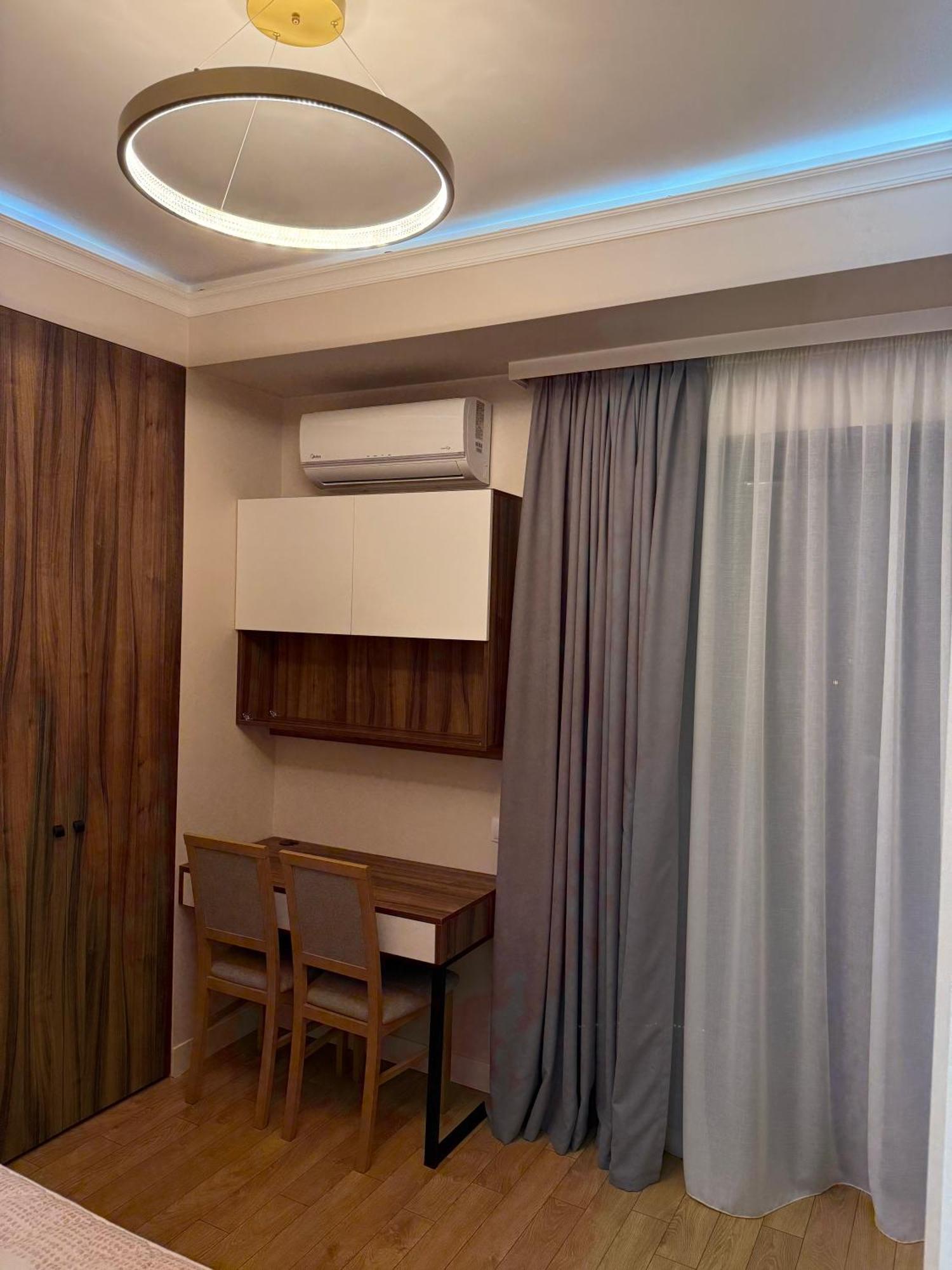 Tbilisi Hilton Apartment エクステリア 写真